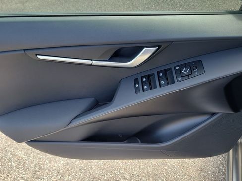 New 2026 Kia Niro LX FWD image 19