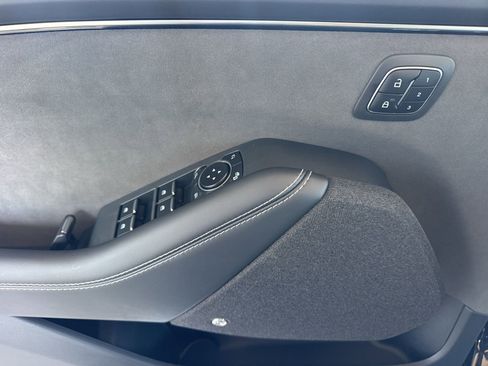 Used 2025 Ford Mustang Mach-E GT image 23