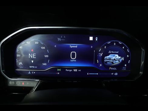 Used 2022 Chevrolet Silverado 1500 LT w/ All Star Edition Plus image 27