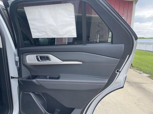 New 2026 Ford Explorer Active w/ Active Comfort Package AWD/4WD image 29