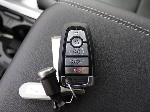 New 2025 Ford F250 XLT w/ Black Appearance Package image 52