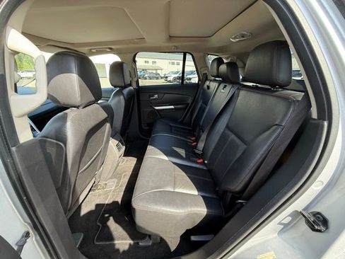 Used 2013 Ford Edge Limited FWD image 11