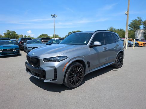 Used 2024 BMW X5 sDrive40i w/ M Sport Package RWD image 4