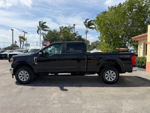 Used 2022 Ford F250 XL w/ STX Appearance Package AWD/4WD image 2