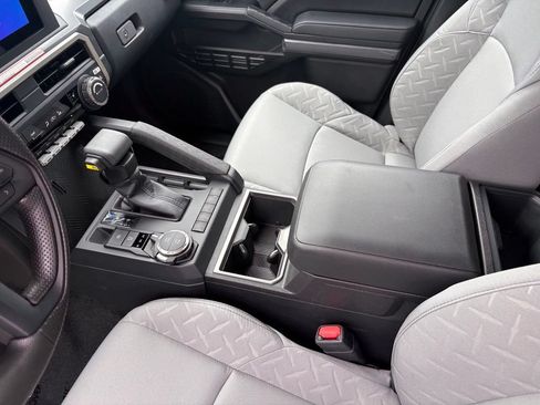 New 2026 Toyota Tacoma SR5 AWD/4WD image 18