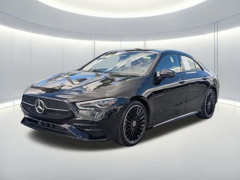 Used 2025 Mercedes-Benz CLA 250 image 2
