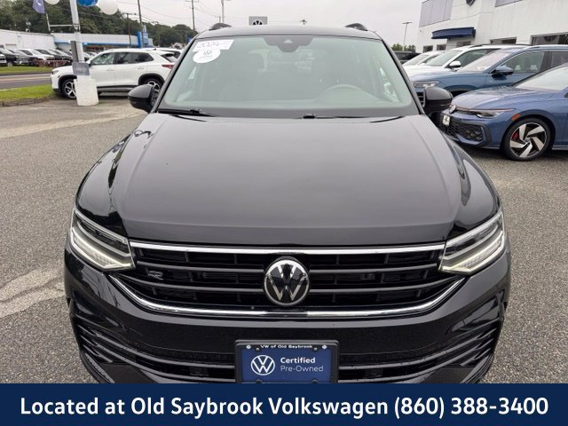 Certified 2024 Volkswagen Tiguan SE R-Line AWD/4WD image 2