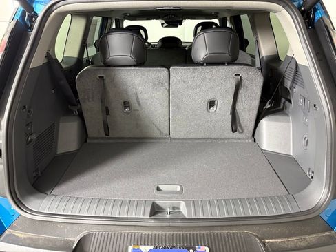 New 2026 Kia EV9 Wind image 42