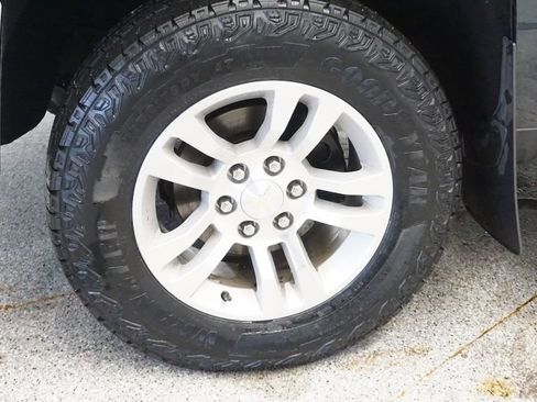 Used 2017 Chevrolet Silverado 1500 LT w/ All Star Edition image 16