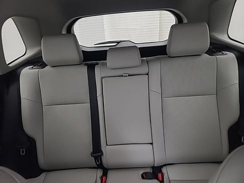 Used 2026 Toyota RAV4 XLE Premium AWD/4WD image 27
