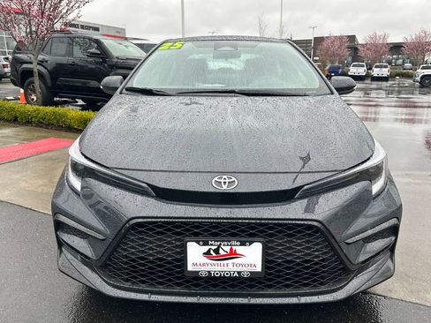 Certified 2025 Toyota Corolla SE image 8