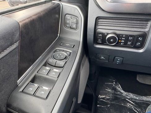 New 2026 Ford F250 Lariat w/ Lariat Ultimate Package image 29