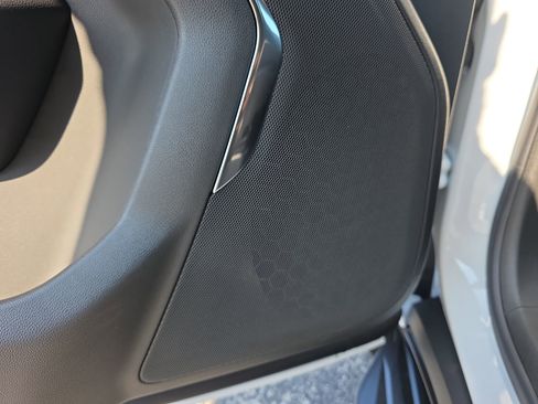 New 2026 Chevrolet Tahoe LS image 18