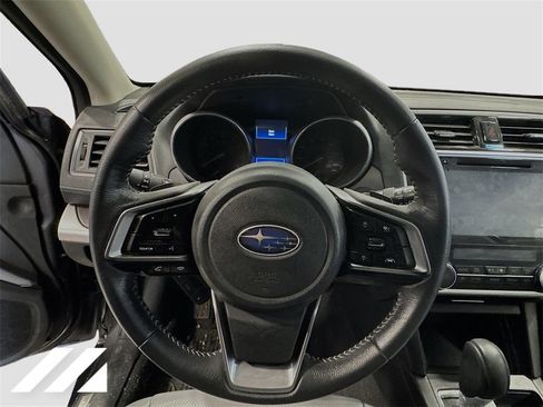 Used 2019 Subaru Outback 2.5i Limited w/ Popular Package #2 image 11