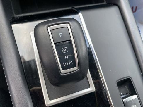 Used 2024 Mitsubishi Outlander SE image 20