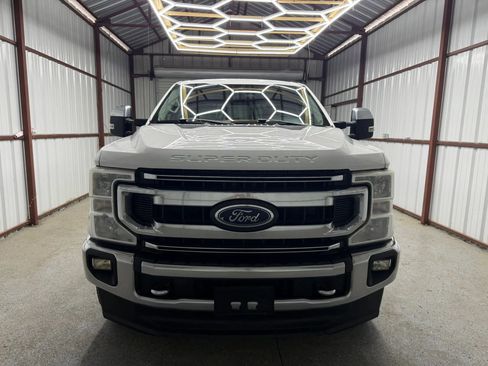 Used 2020 Ford F250 XLT w/ XLT Premium Package AWD/4WD image 2