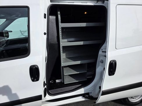 Used 2022 RAM ProMaster City Tradesman image 16