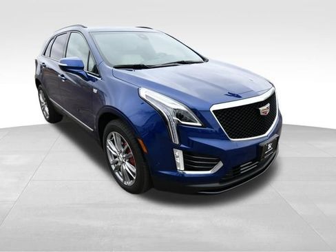 Used 2025 Cadillac XT5 Sportv w/ Technology Package AWD/4WD image 17