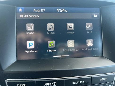 Used 2017 Hyundai Santa Fe Sport AWD/4WD image 28