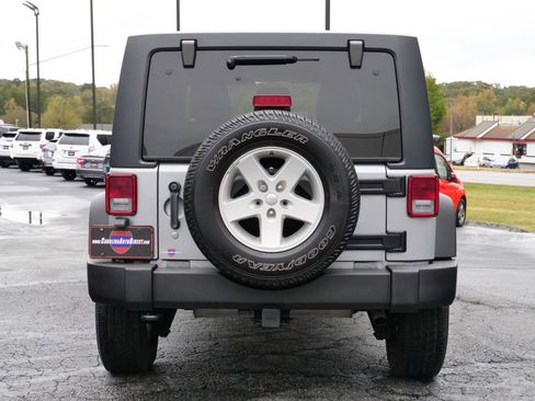 Used 2017 Jeep Wrangler Unlimited Sport w/ Quick Order Package 24S image 17