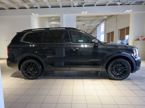 Used 2024 Kia Telluride SX Prestige X-Line image 2
