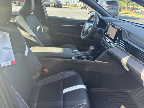 New 2026 Toyota Camry SE FWD image 33