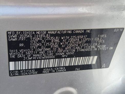 Used 2014 Toyota RAV4 XLE FWD image 17