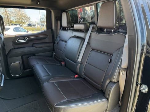 Used 2024 GMC Sierra 1500 Denali w/ Technology Package image 30