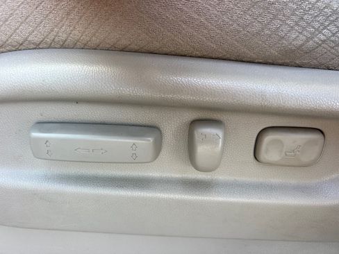 Used 2014 Honda Odyssey EX image 25