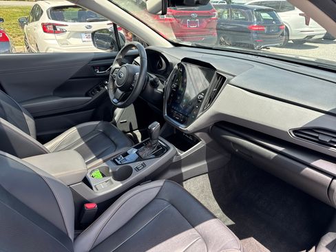 Certified 2024 Subaru Crosstrek 2.5i Limited w/ Crosstrek Mirror Package AWD/4WD image 18