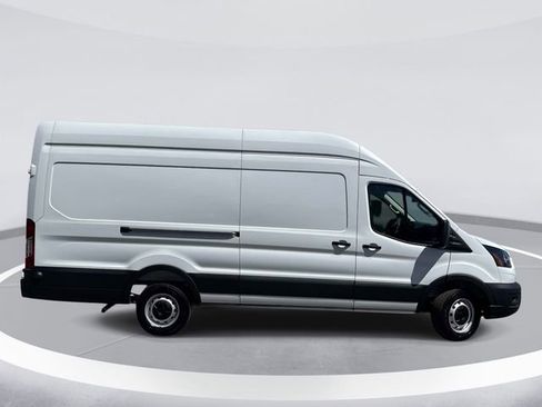 New 2026 Ford Transit 250 148 High Roof Extended image 3