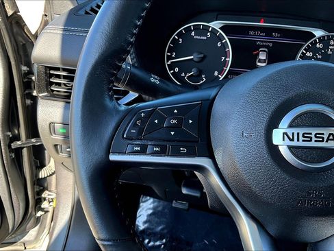 Used 2022 Nissan Sentra SV w/ Electronics Package image 11