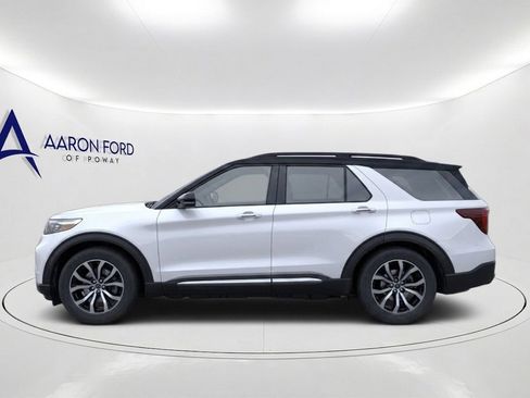 New 2026 Ford Explorer ST-Line w/ Premium Package RWD image 3