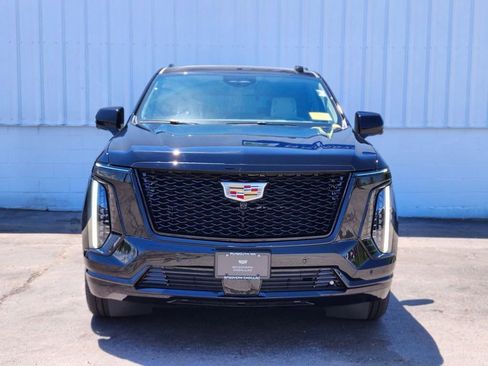 New 2026 Cadillac Escalade Platinum Sport AWD/4WD image 8