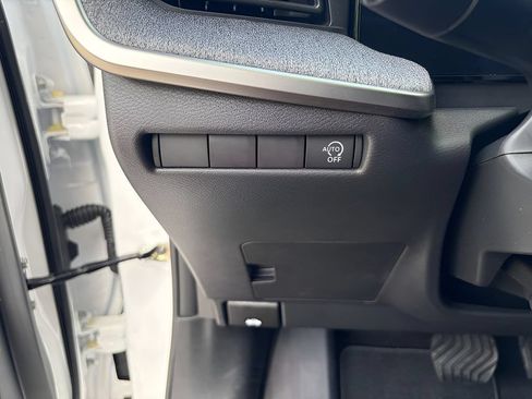New 2026 Nissan Kicks S FWD image 17
