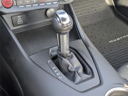 Used 2025 Ford Mustang Coupe image 37