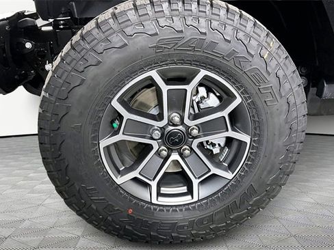 New 2026 Jeep Gladiator Mojave image 13