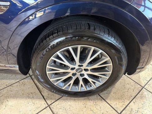 Used 2024 Genesis GV80 2.5T image 11