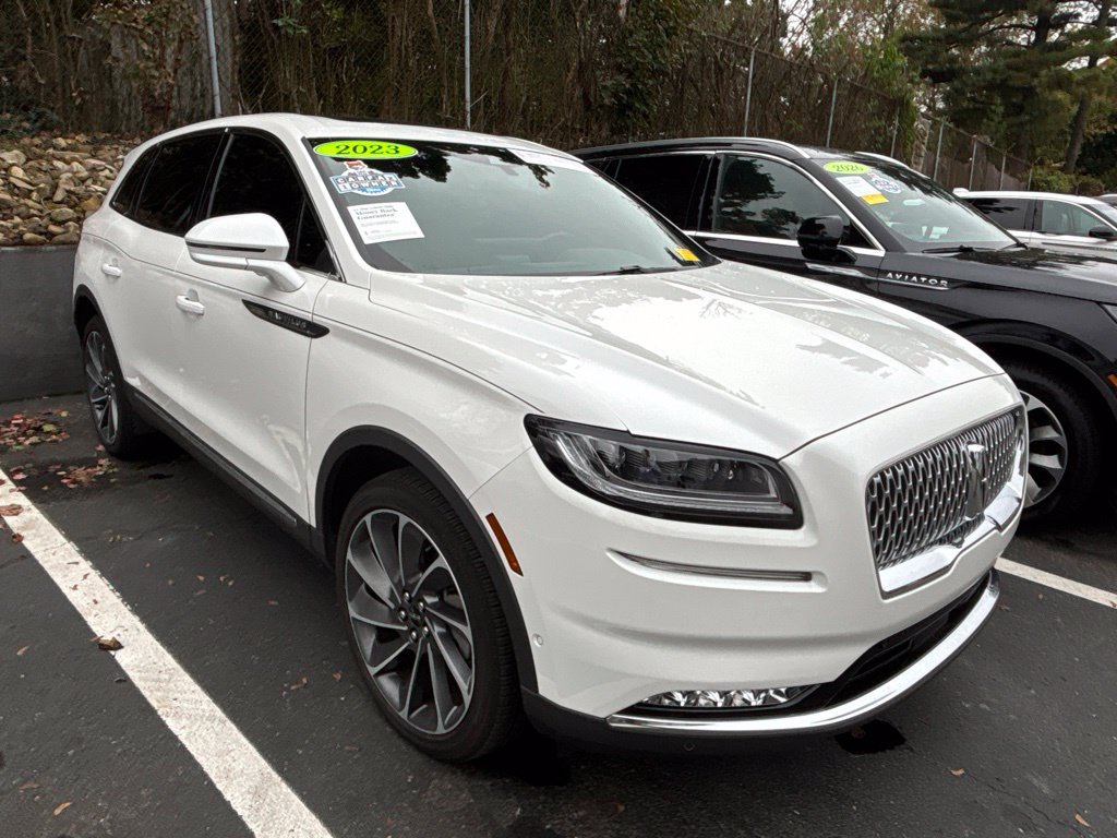 Used 2023 Lincoln Nautilus Reserve AWD/4WD image 5