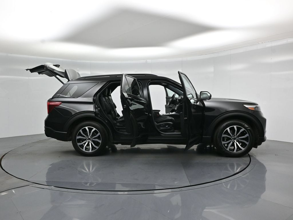 Used 2020 Ford Explorer ST AWD/4WD image 5