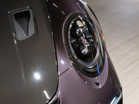 Used 2018 Porsche 911 GT2 RS RWD image 23
