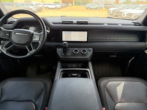 Used 2023 Land Rover Defender 110 X-Dynamic SE AWD/4WD image 12