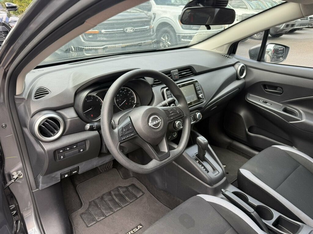 Used 2025 Nissan Versa S w/ Trunk Package FWD image 3