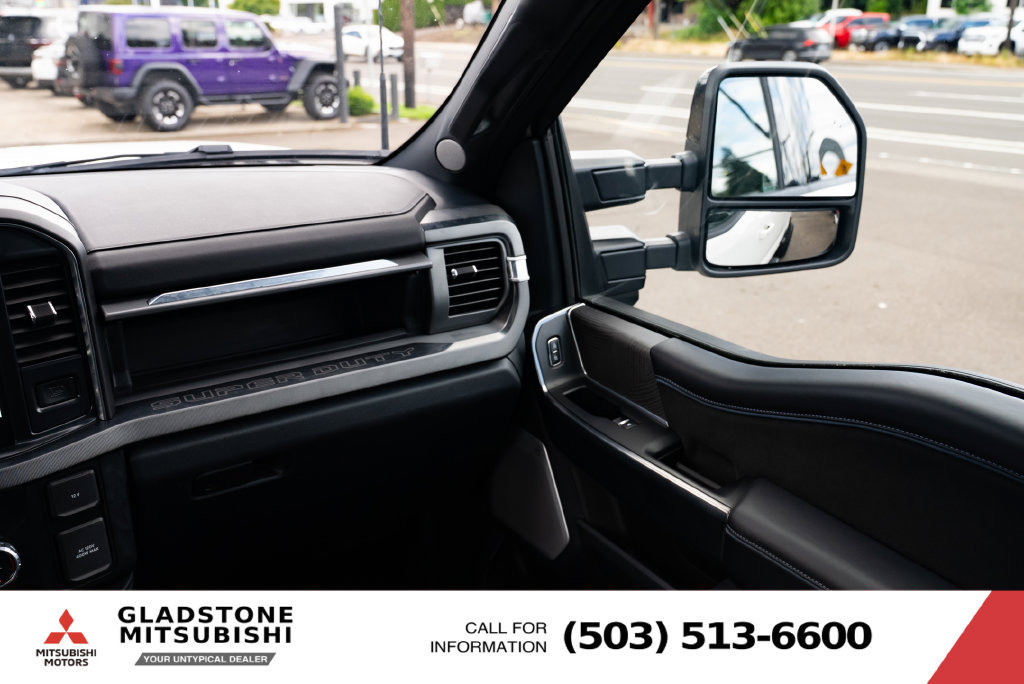 Used 2025 Ford F350 Platinum AWD/4WD image 19