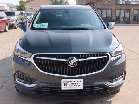 Used 2019 Buick Enclave Essence AWD/4WD image 6