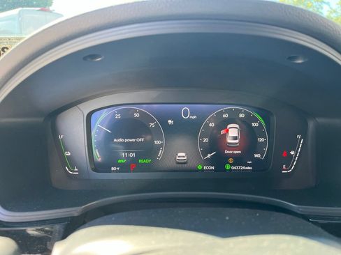 Used 2025 Honda Civic Sport image 7
