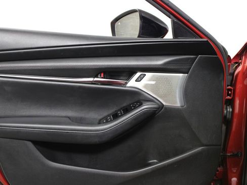 Used 2021 MAZDA MAZDA3 AWD 2.5 Turbo Hatchback image 6