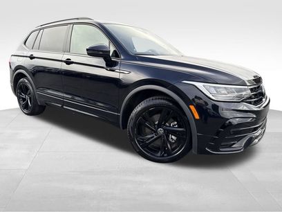 Used 2023 Volkswagen Tiguan SE R-Line