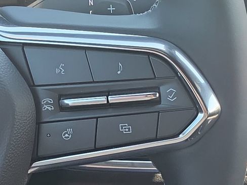 New 2026 Chevrolet Equinox LT w/ Convenience Package II FWD image 15
