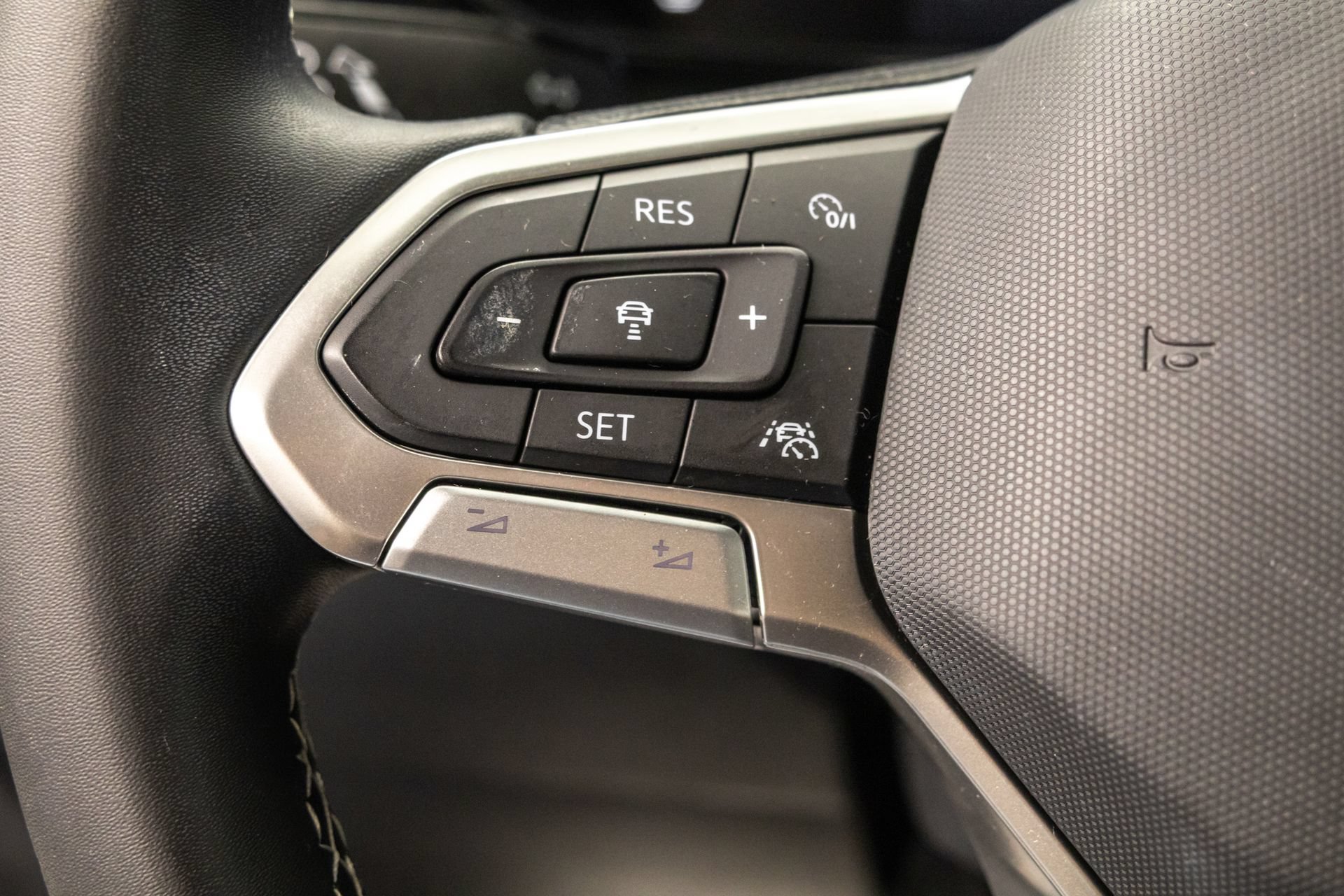 Used 2023 Volkswagen Taos S AWD/4WD image 19